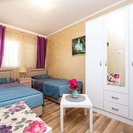 Apartamento Fairytale 1 And 2 Budva Exterior foto
